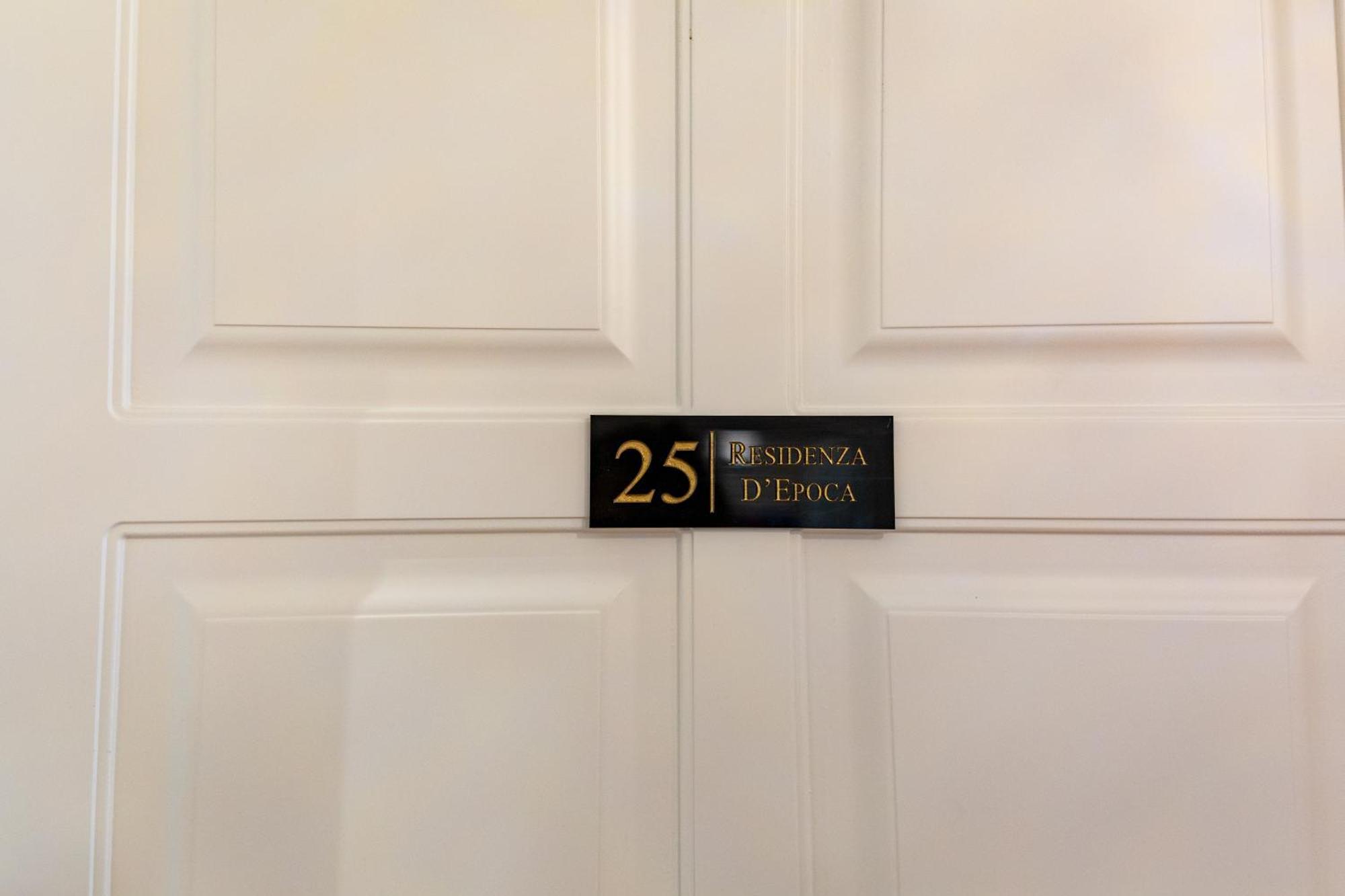 Residenza D'Epoca Palazzo Salviati Quaratesi Hotel Florence Buitenkant foto
